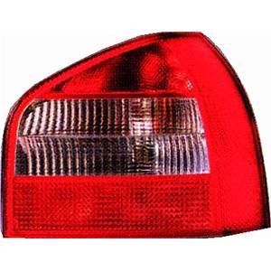 Feu arrière droit pour AUDI A3 de 2000 à 2003, Neuf