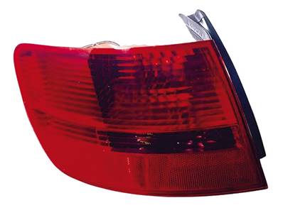 Feu arrière gauche extérieur modèle avant (s.w) pour AUDI A6 de 2004 à 2008, Neuf